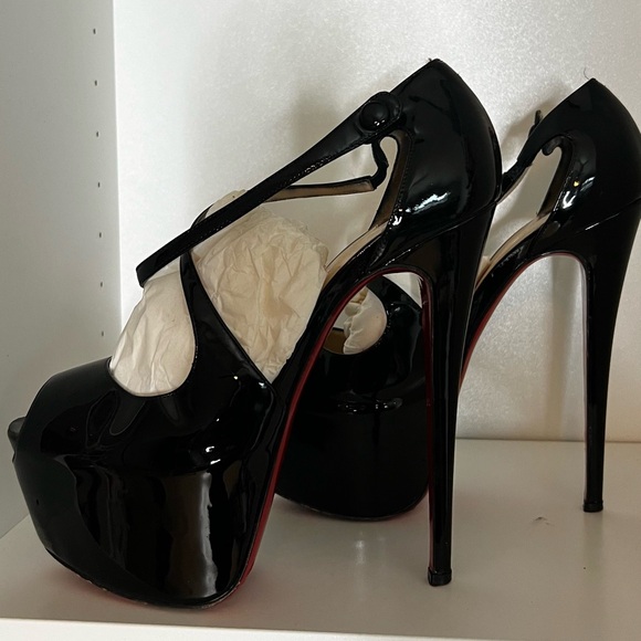 Christian Louboutin Platform Heels Size 40 - Picture 6 of 7